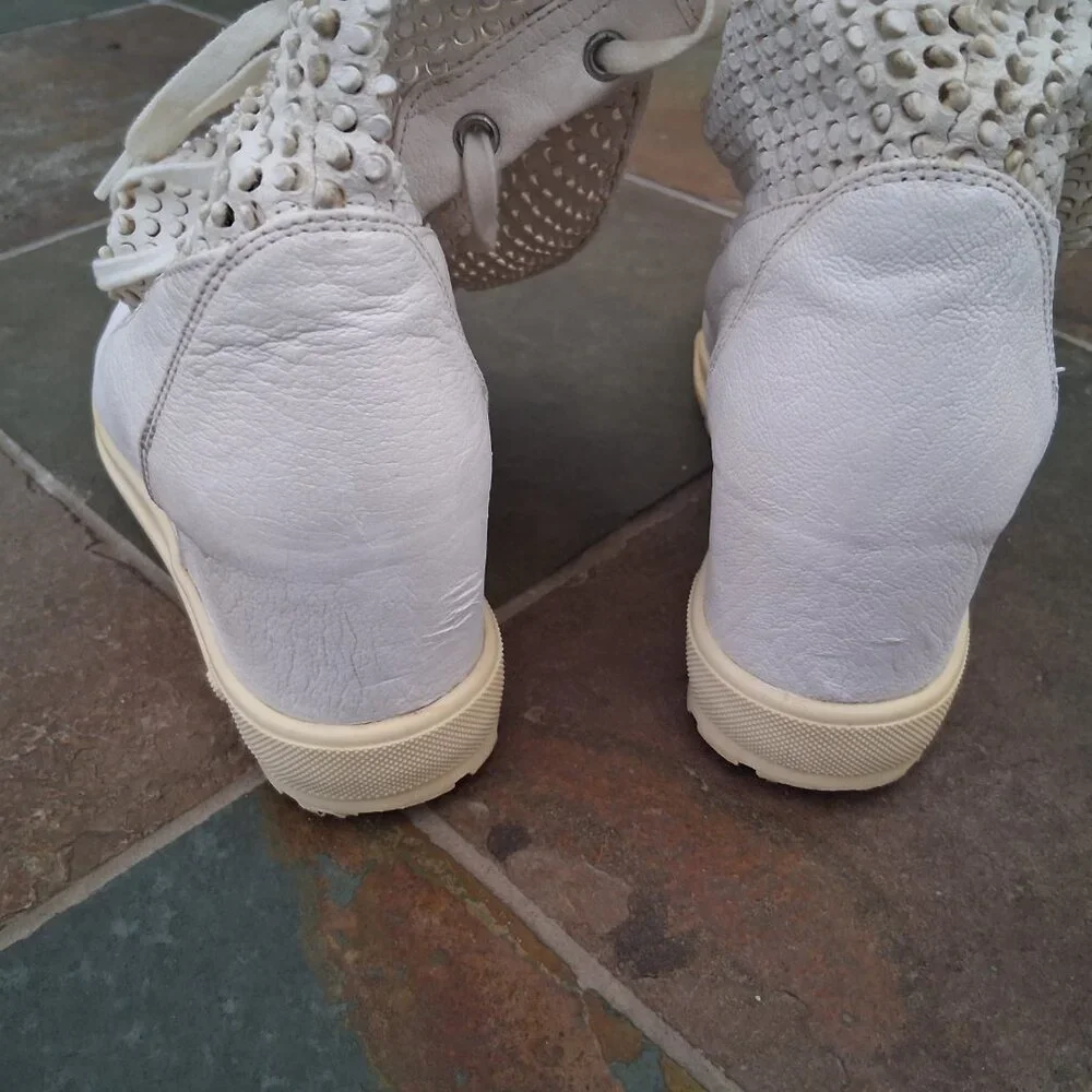 Vivienne Westwood size 38